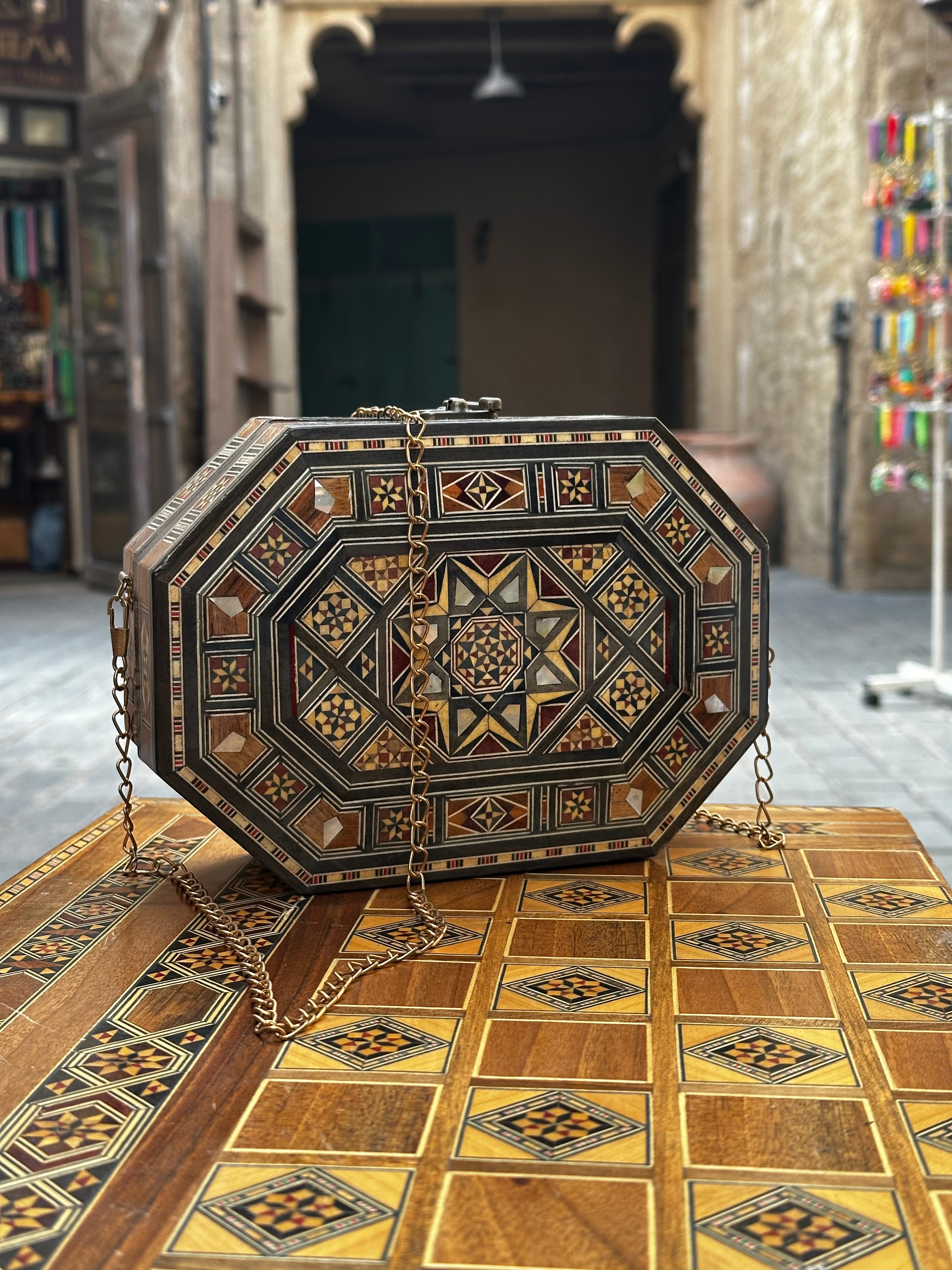 Mosaic hand bag