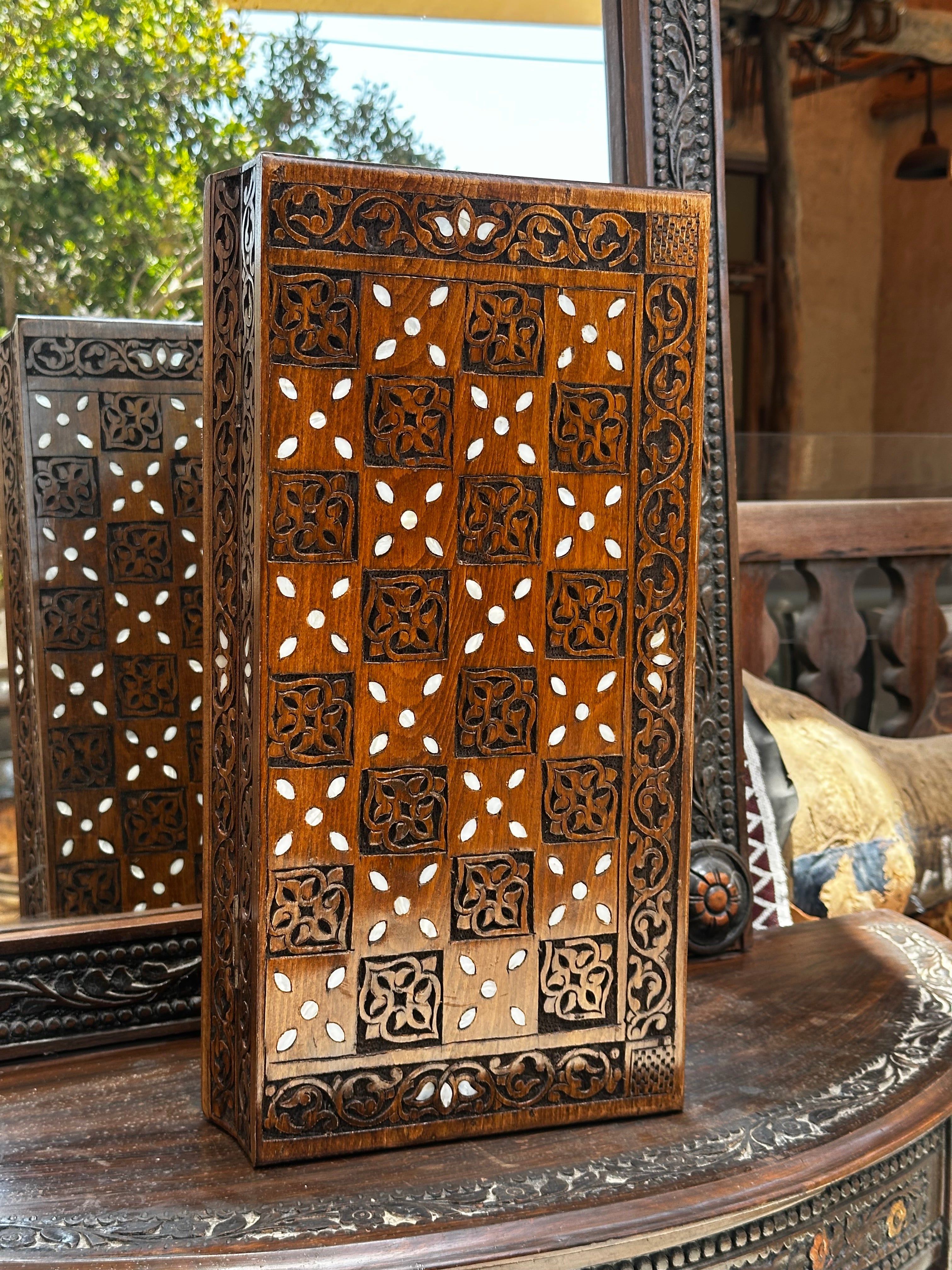 Arabesque Backgammon