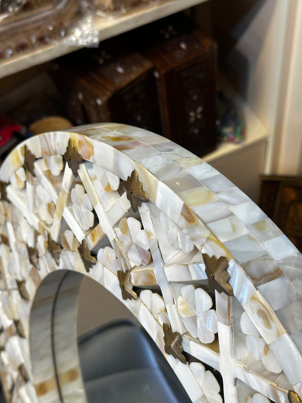 Round Mother of Pearl Mirror Frame