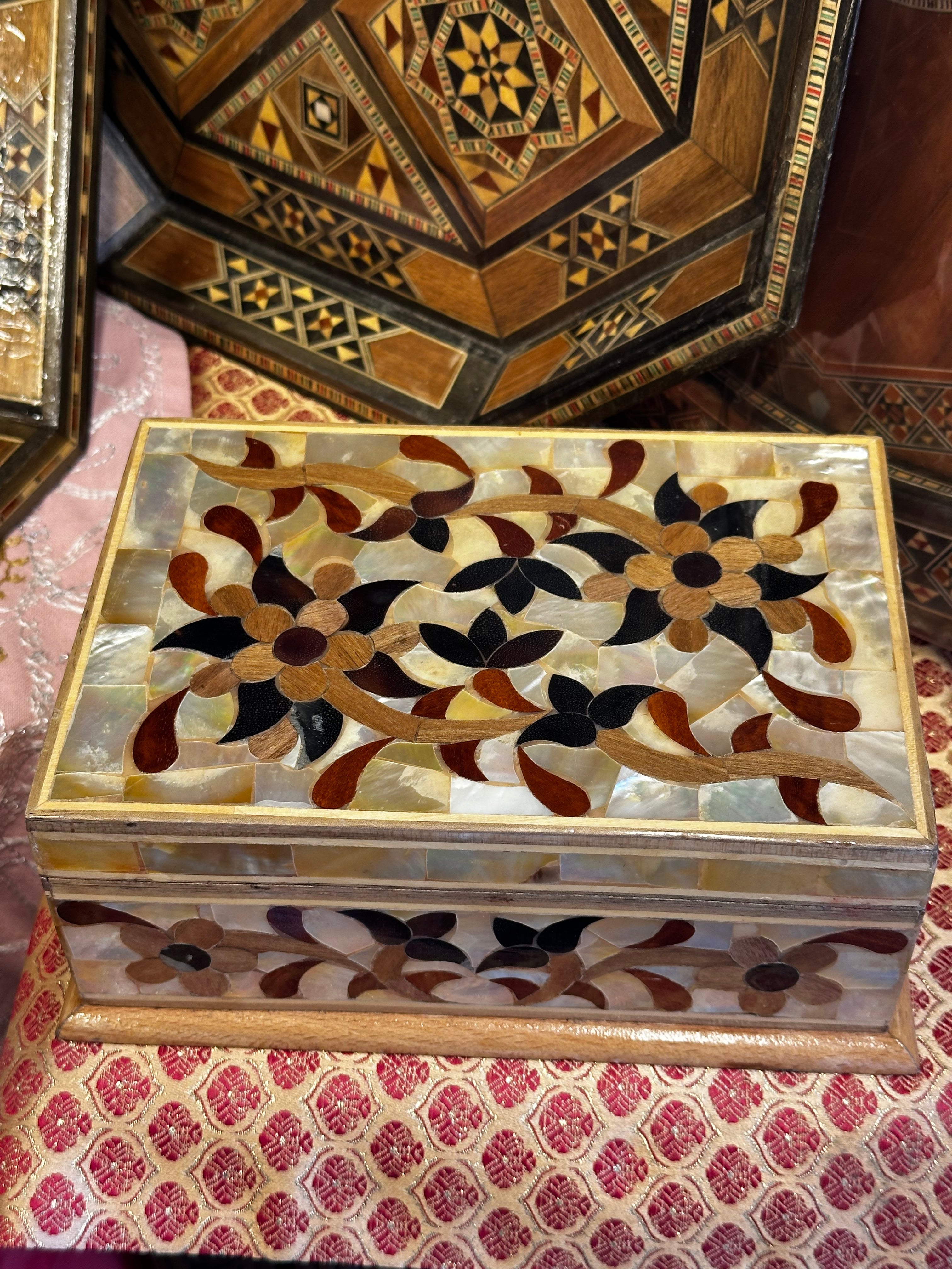 Golden mother of pearl jewelry box
