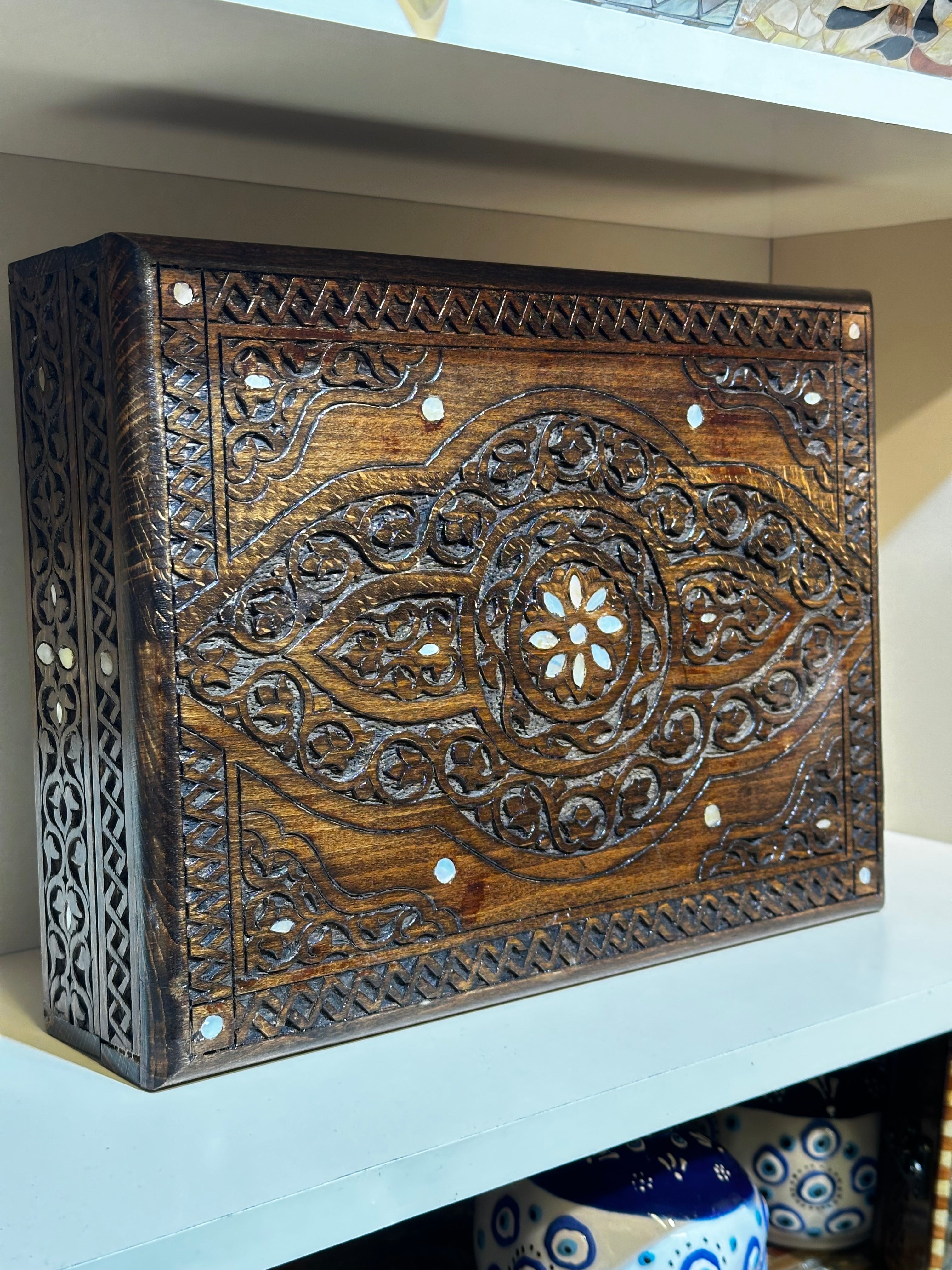 Big jewelry box