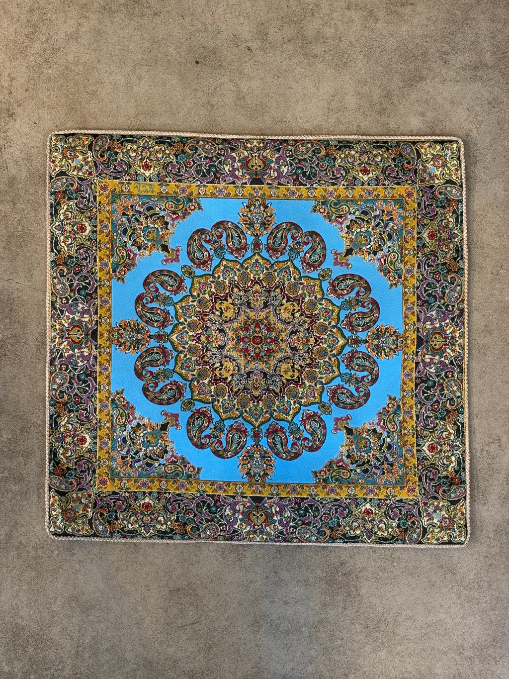 أغطية وسائد (كوشن كفر) بتصميم تراثي شرقي - 45×45 سم
Oriental Persian Style Decorative Cushion Cover Set - 45x45 cm