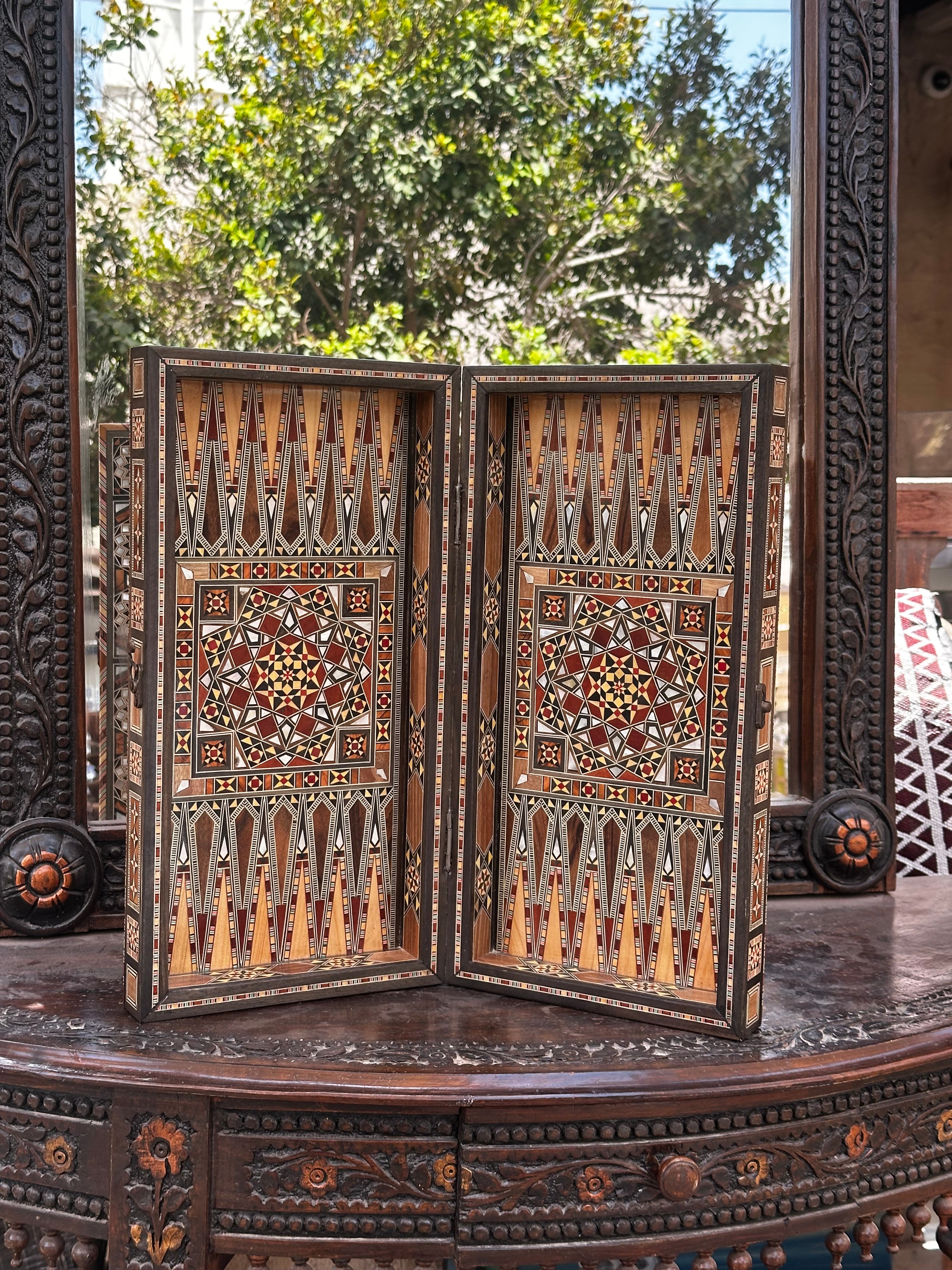 40*40 cm Luxury Backgammon Table