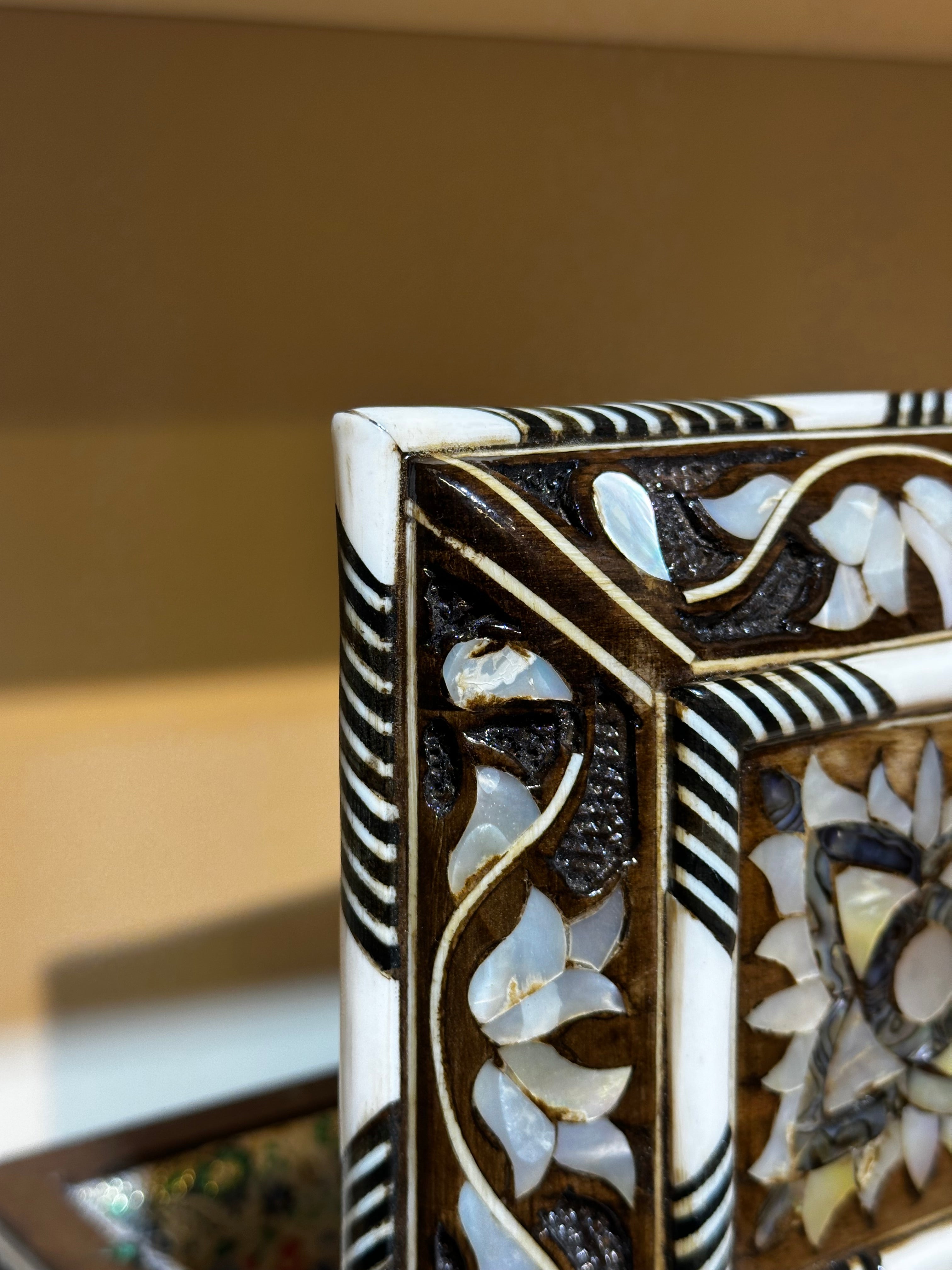 Luxury jewelry box Fatimi engraved