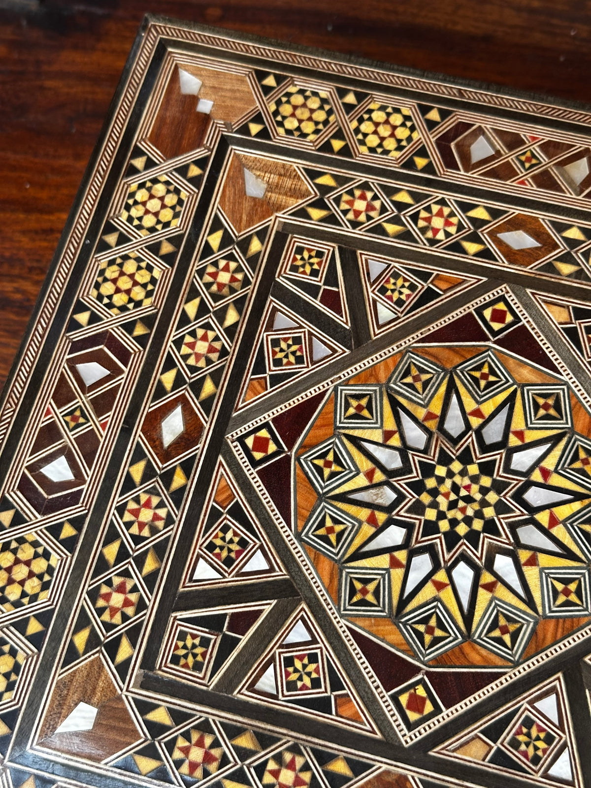 25*25 cm mosaic box dark