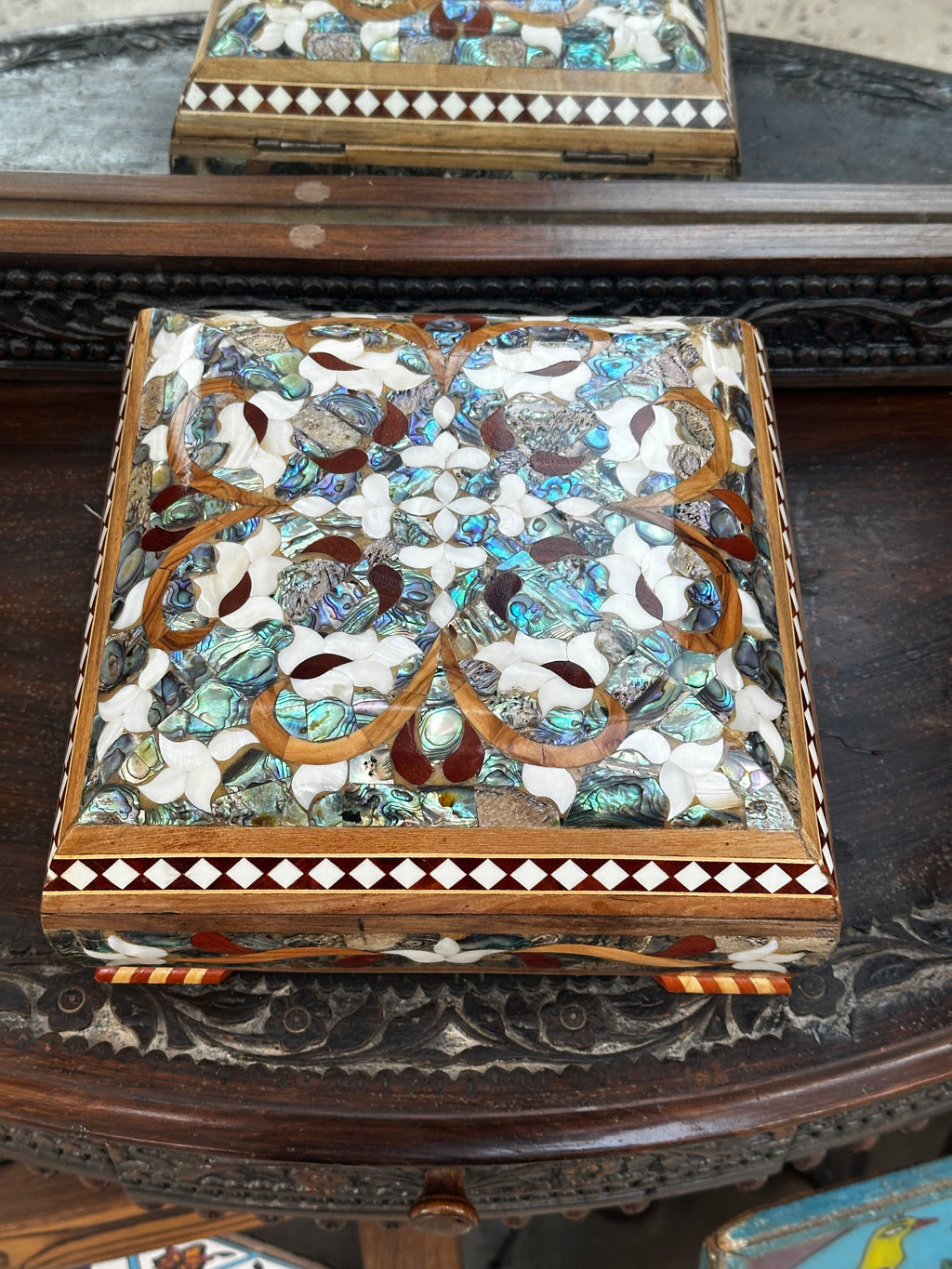 Handcrafted Wooden Box with White & Green Sea Shell Inlay (25x25 cm)