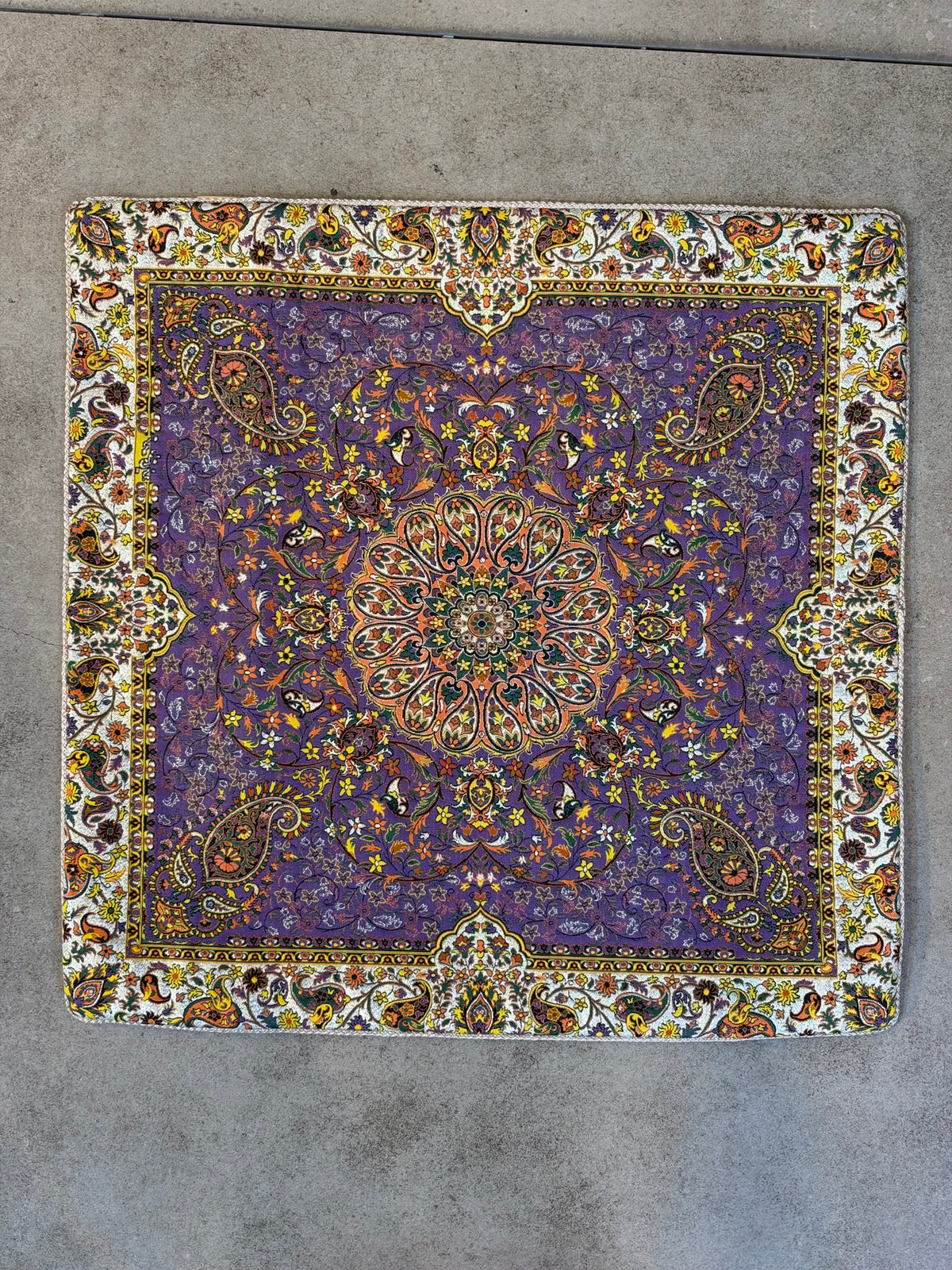 أغطية وسائد (كوشن كفر) بتصميم تراثي شرقي - 45×45 سم 
Oriental Persian Style Decorative Cushion Cover Set - 45x45 cm