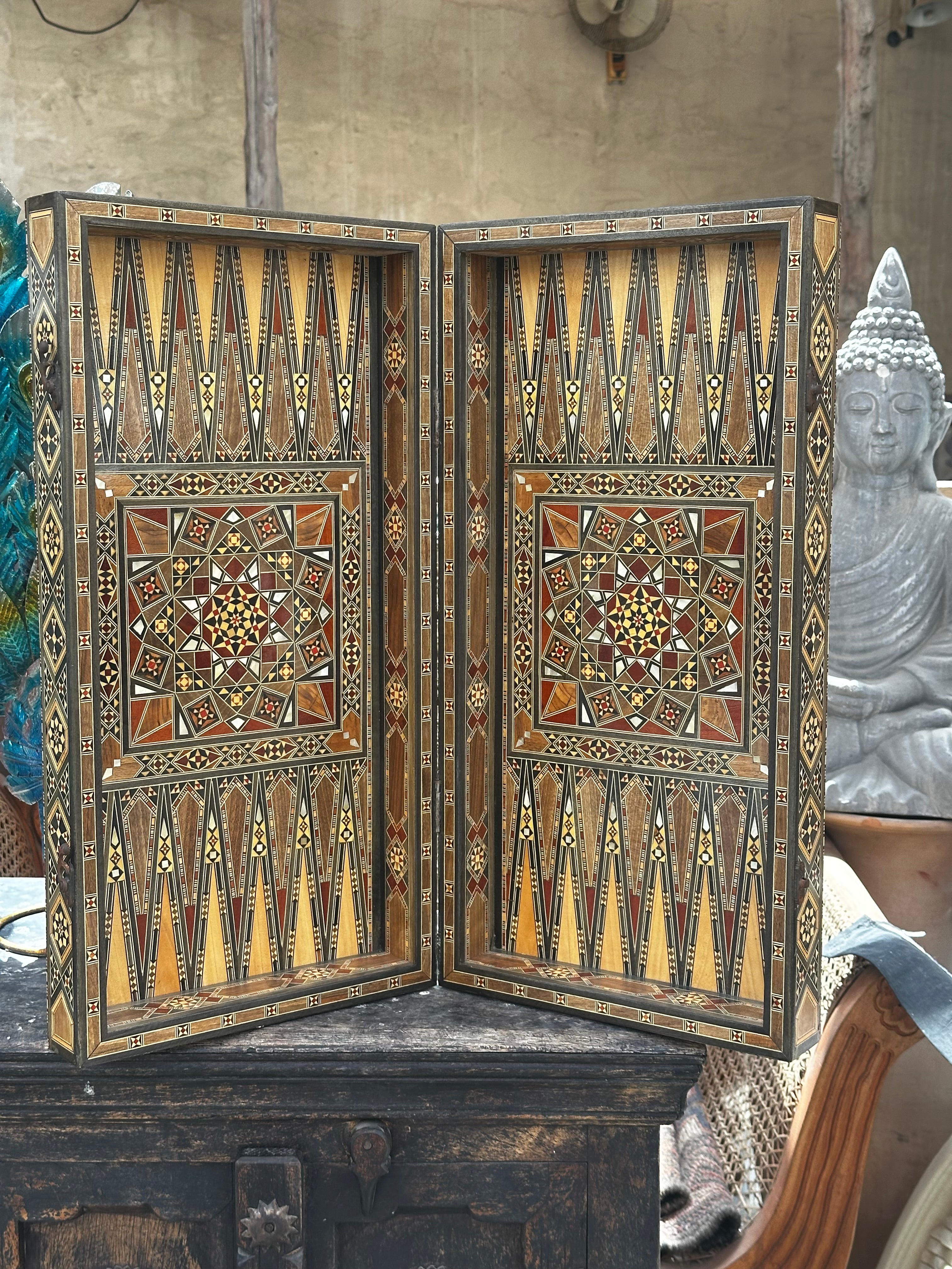 Luxury backgammon board