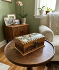 Walnut wood & green shells (small box )