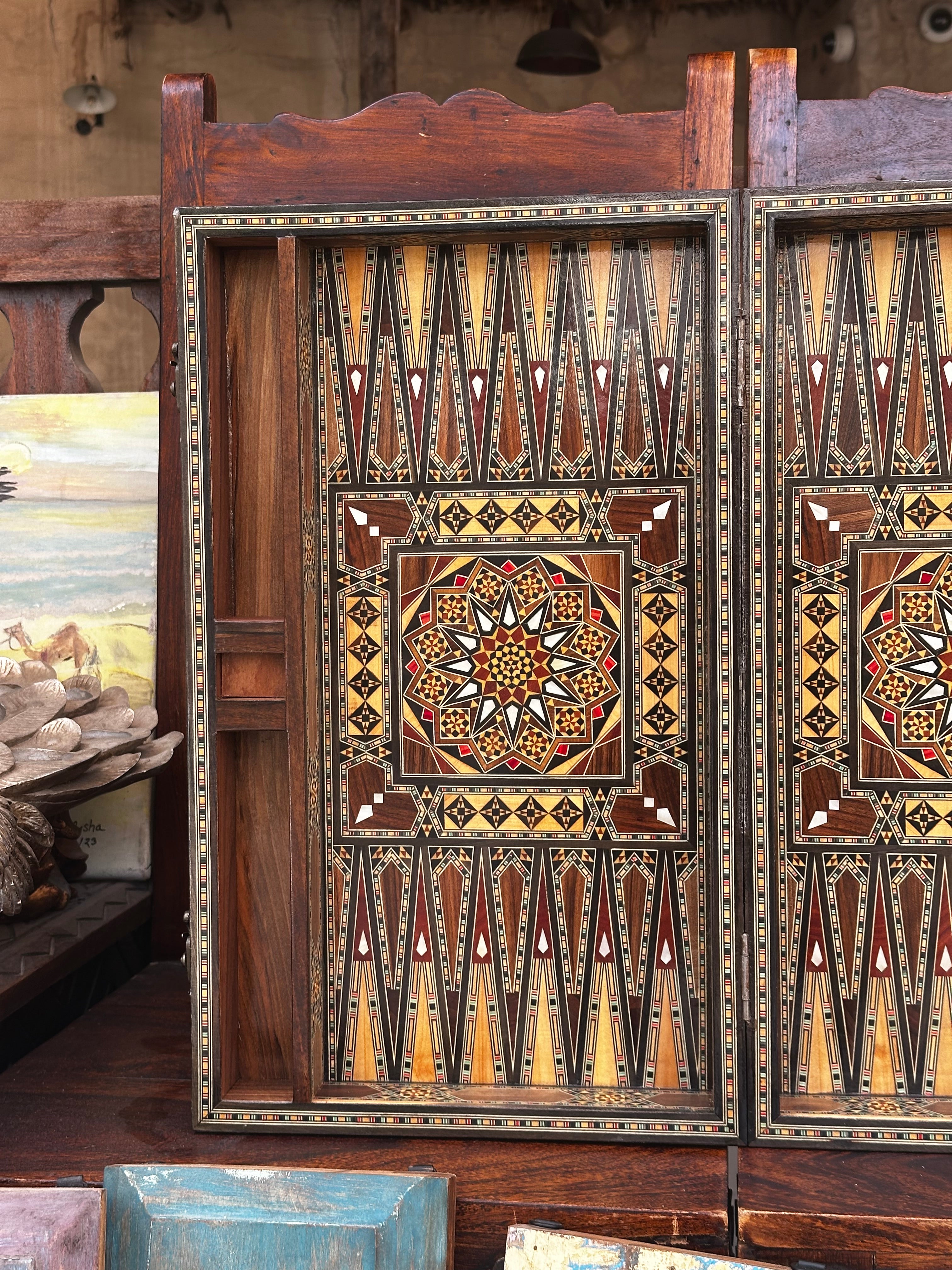 Luxury Backgammon & Chess Table Set