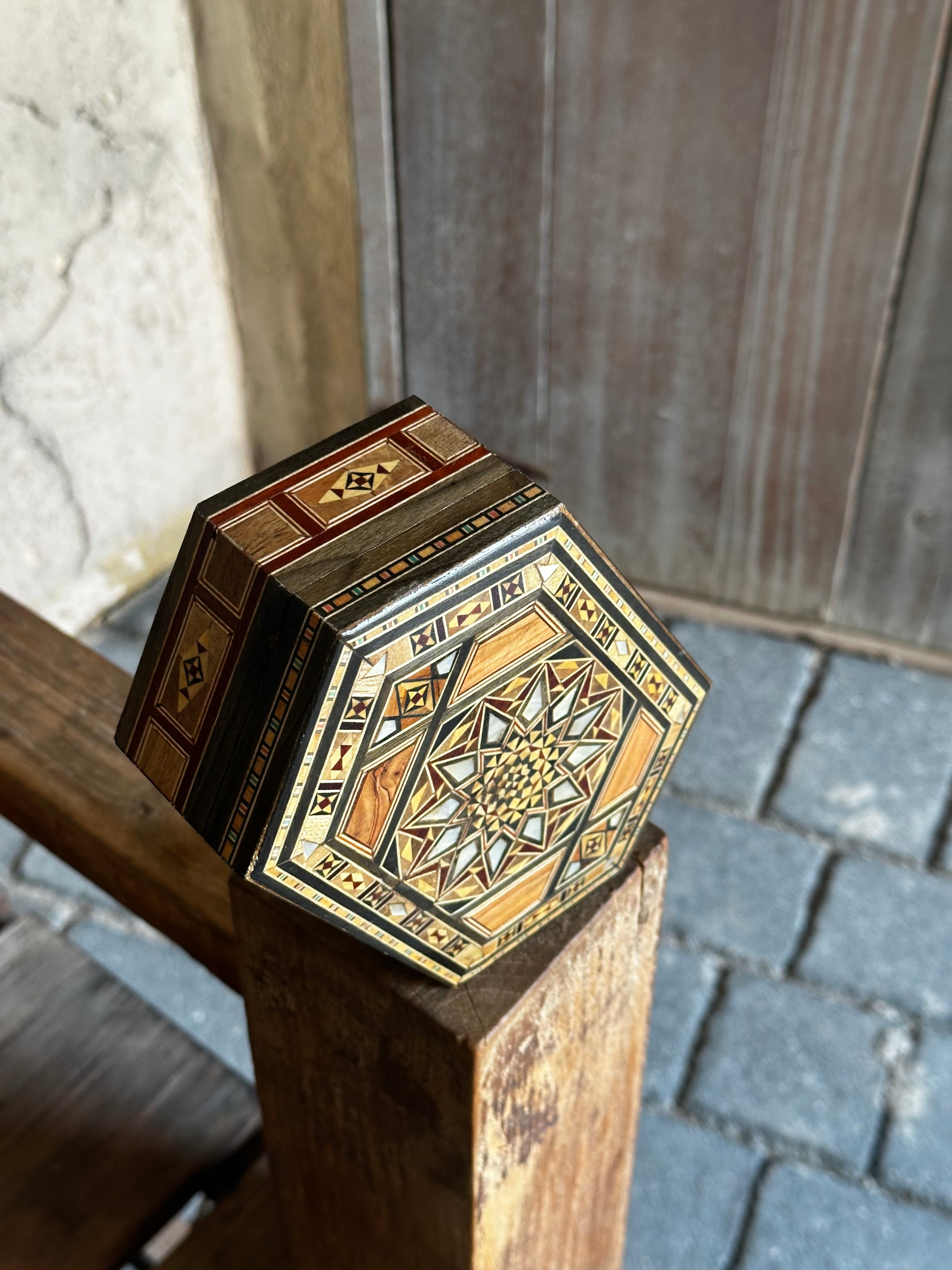 19*12 cm Damascene Mosaic Box