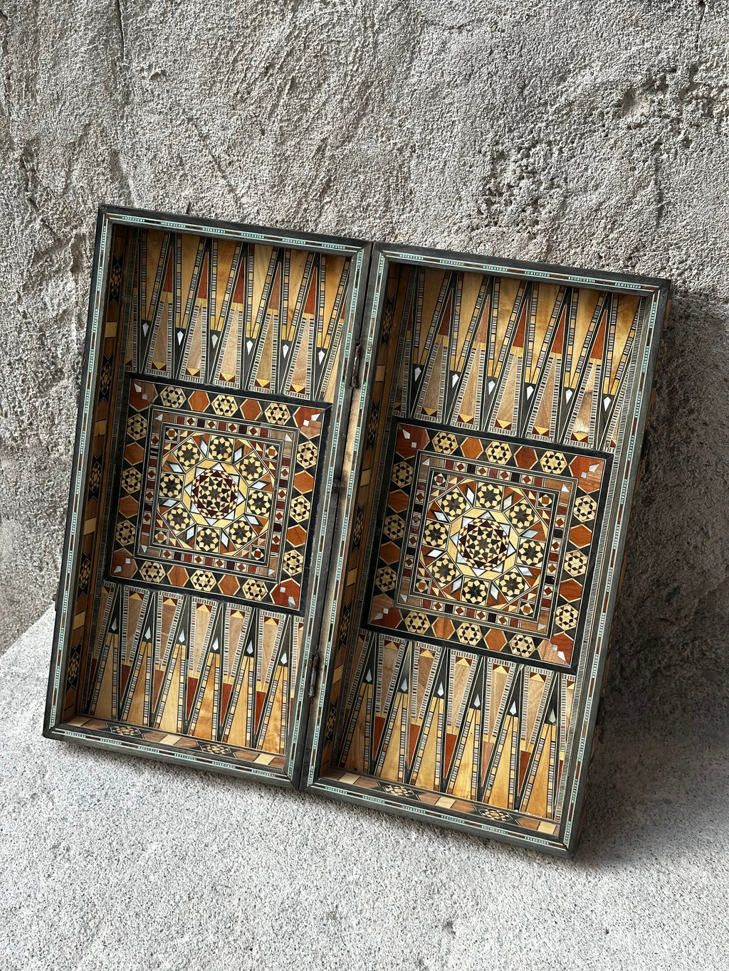 Mosaic Backgammon