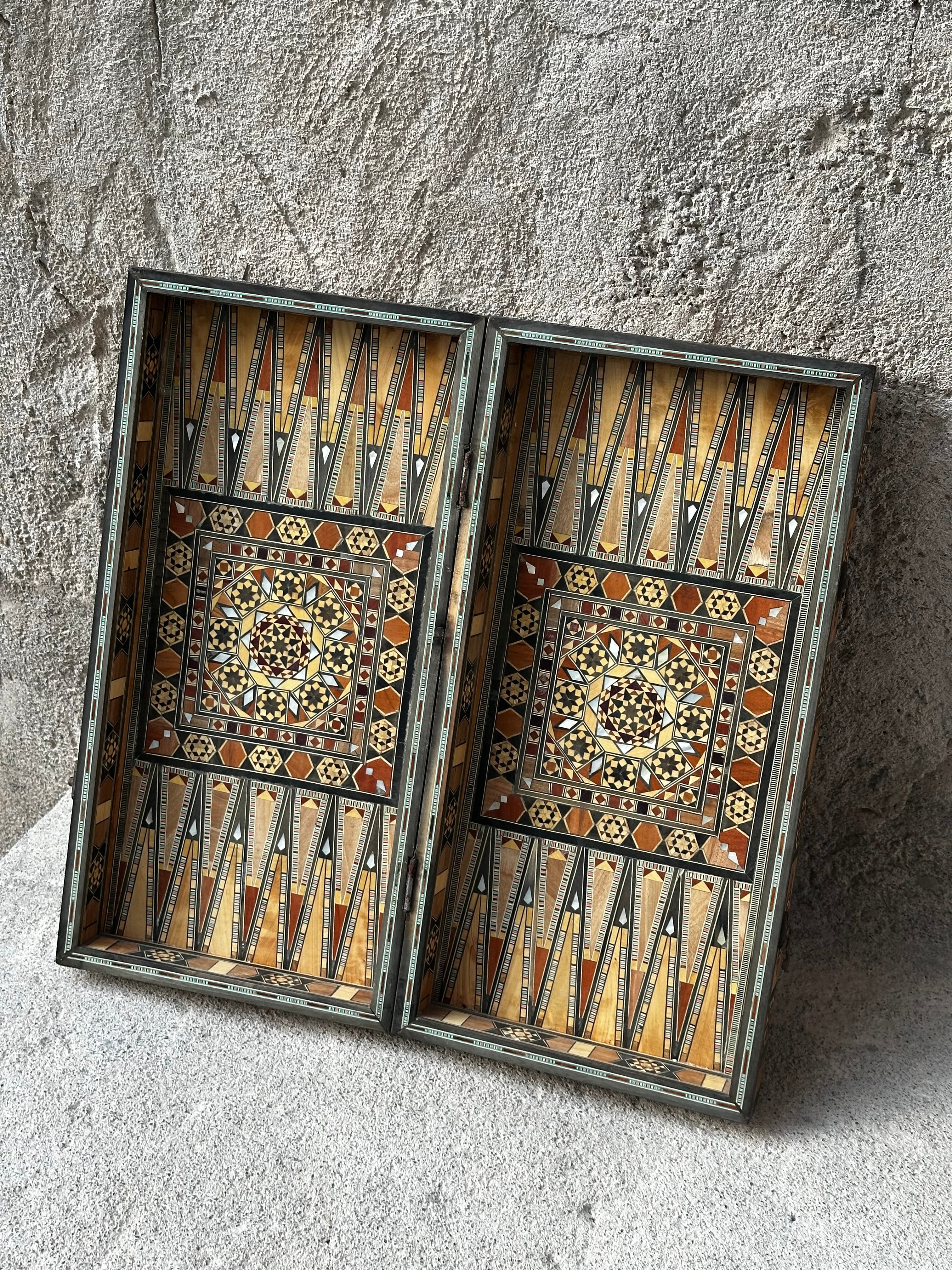 Mosaic Backgammon