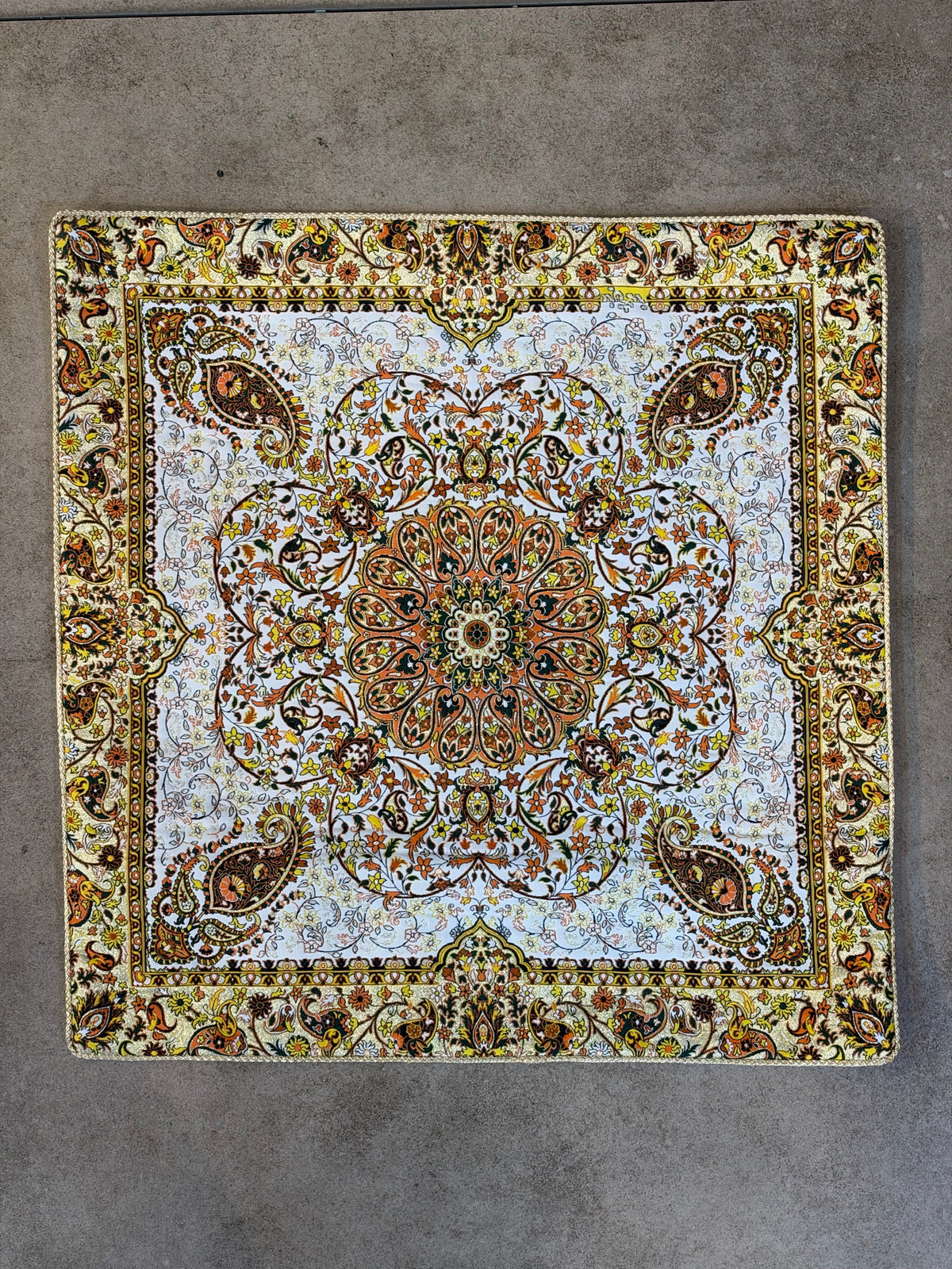 أغطية وسائد (كوشن كفر) بتصميم تراثي شرقي - 45×45 سم 
Oriental Persian Style Decorative Cushion Cover Set - 45x45 cm