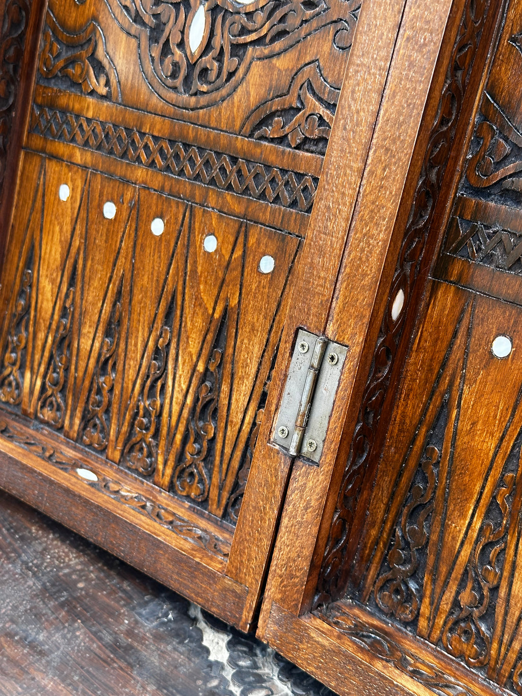 Arabesque Backgammon