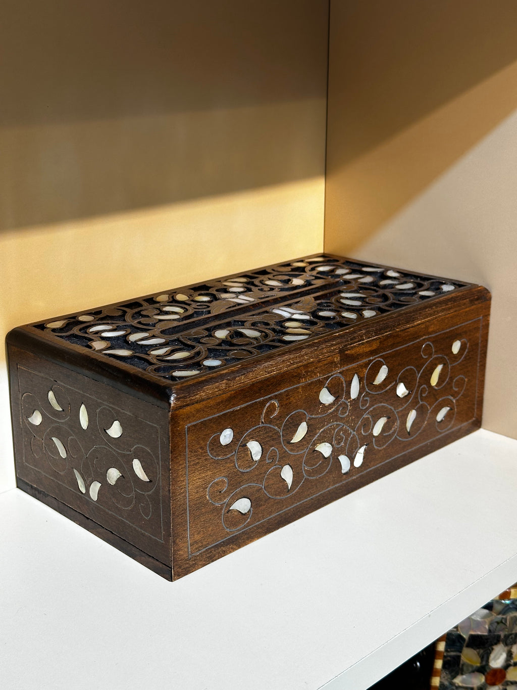 Wooden tissue box