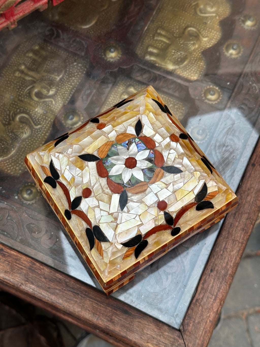 Handmade 16*16 Jewelry Box - golden mother of pearl