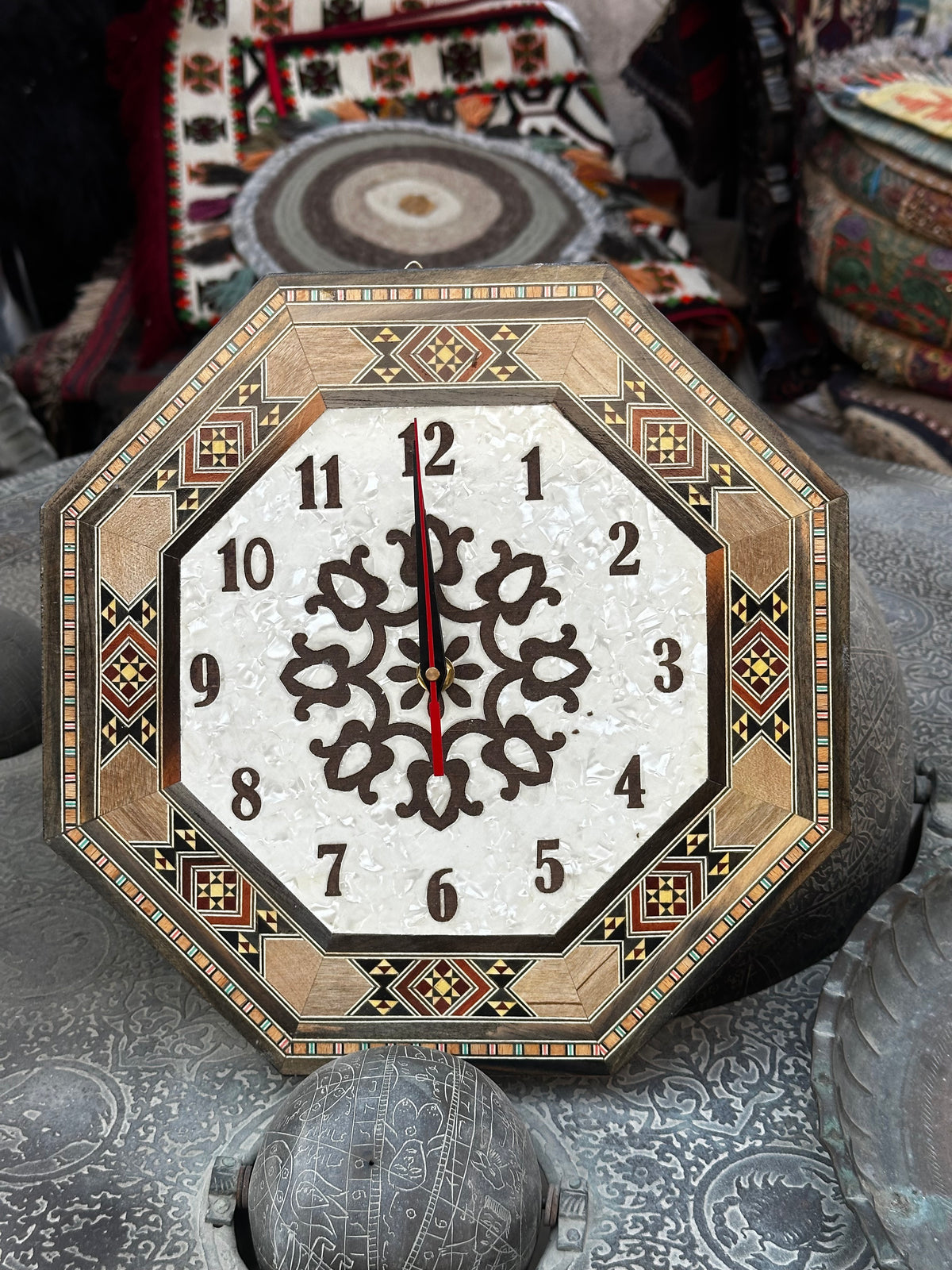 Mosaic wall watch