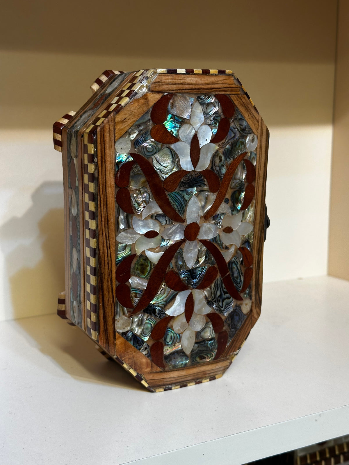 Green mother of pearl jewelry box