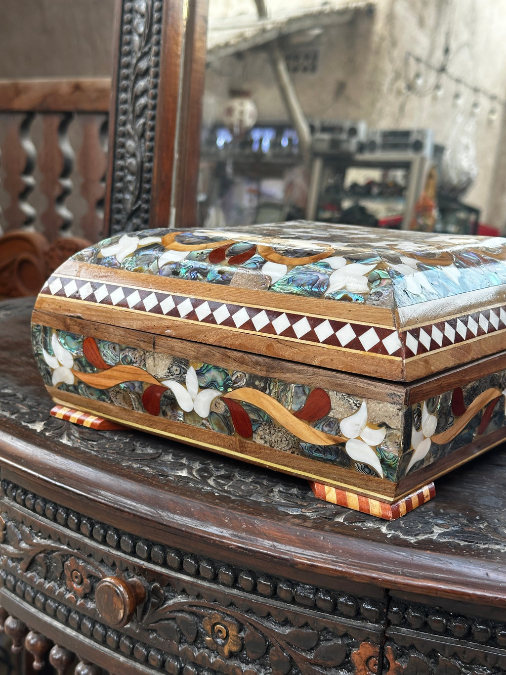 Handcrafted Wooden Box with White & Green Sea Shell Inlay (25x25 cm)