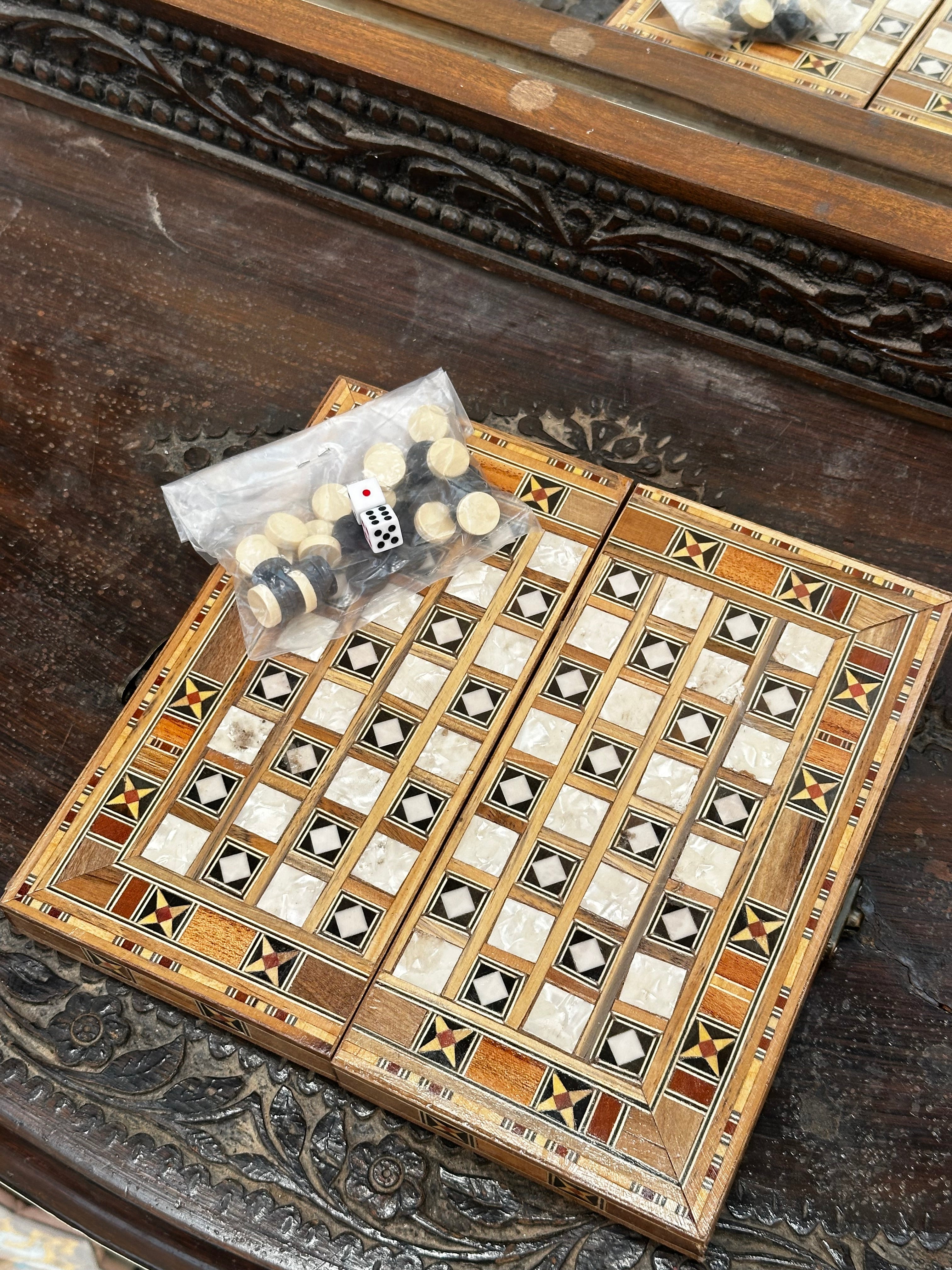 20*20 cm backgammon